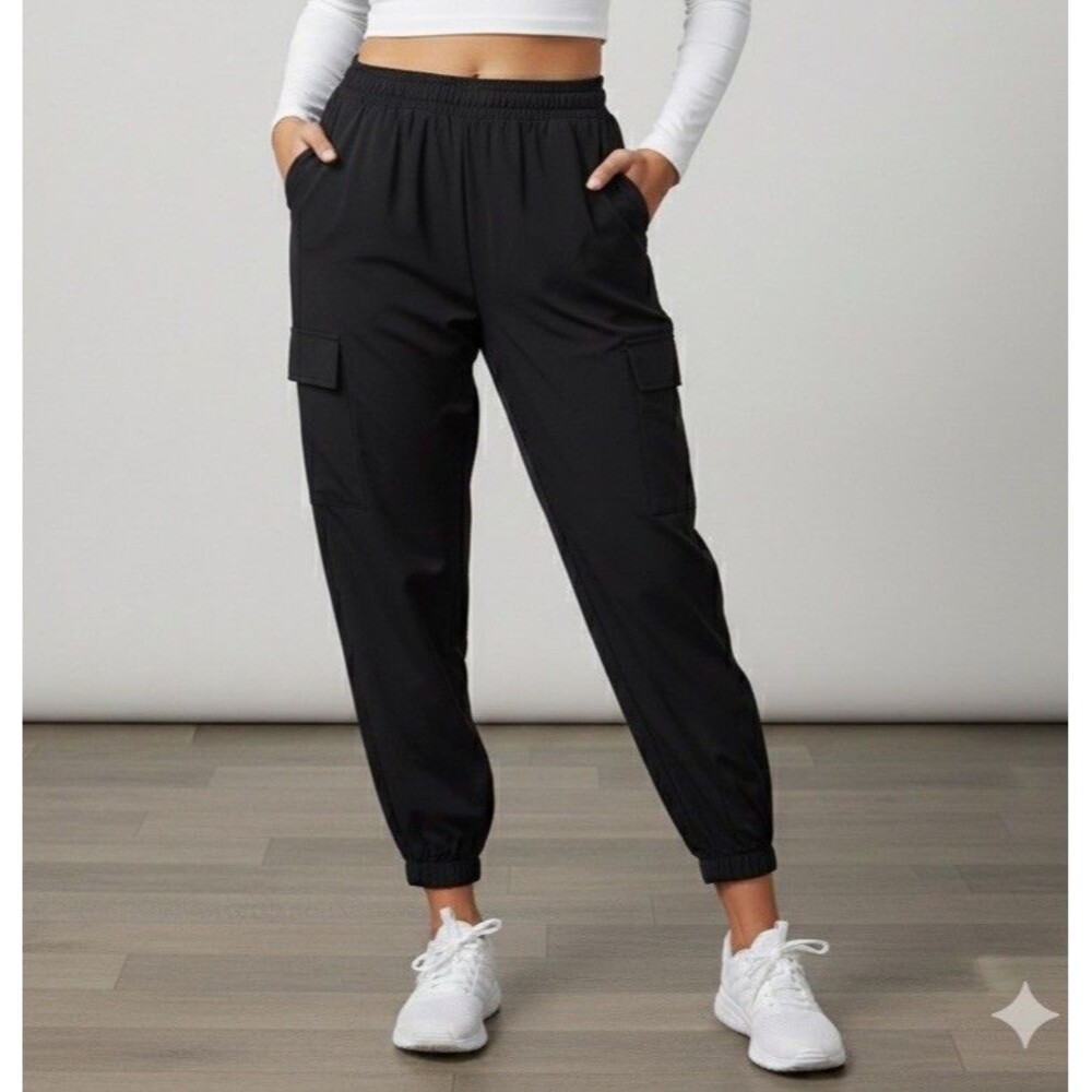 Hanes Women’s High Rise Comfort Fit Pants L Black Elastic Waist Jogger  Casual